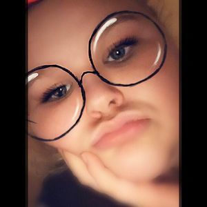 Meet your Posher, Kaite